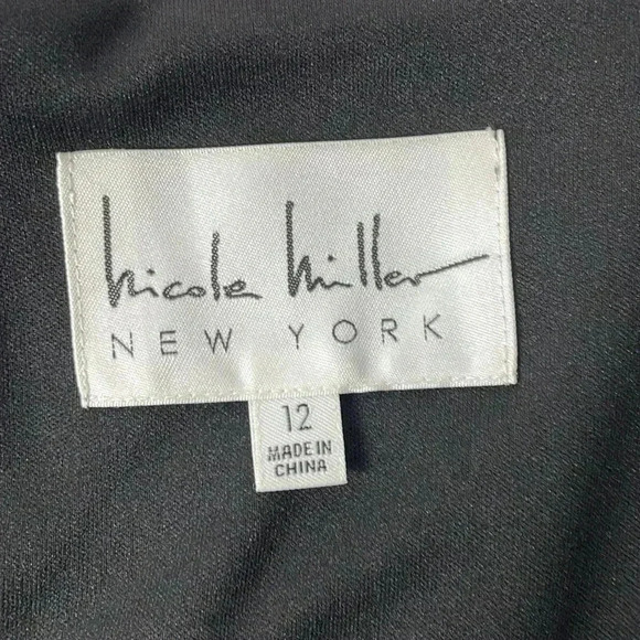 Nicole Miller Heavily Embroidered Black dress. Size 12 work party vacation date - Picture 3 of 5